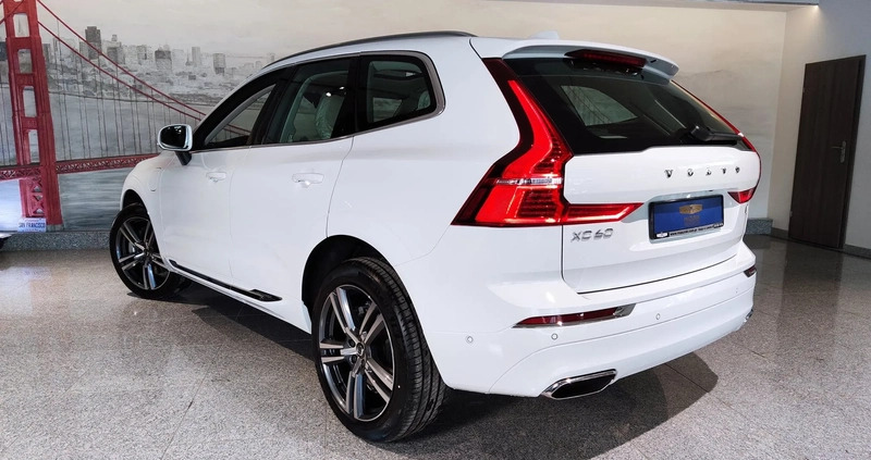 Volvo XC 60 cena 246600 przebieg: 74656, rok produkcji 2021 z Puck małe 781